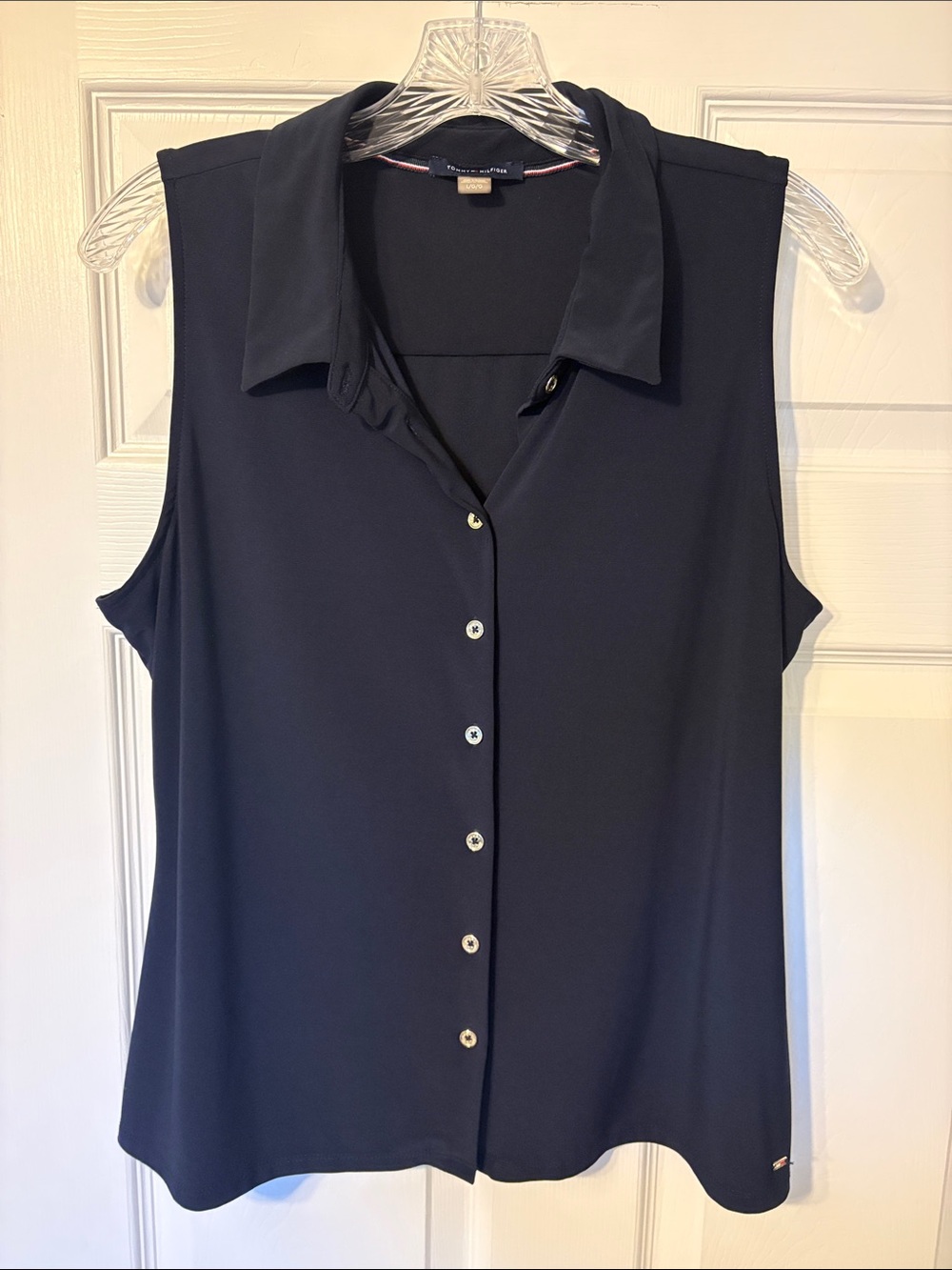 Tommy Hilfiger Navy Sleeveless Button-Down Blouse